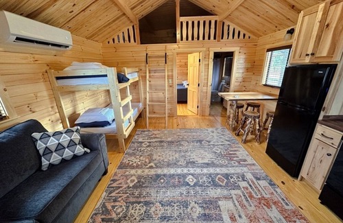 Daggett County Cabin | Red Canyon Lodge