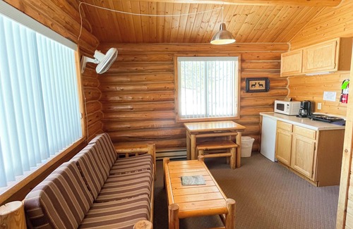 Daggett County Cabin | Red Canyon Lodge