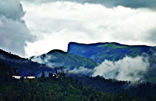 Samse House | Red Castle Homestay Kuduremukha