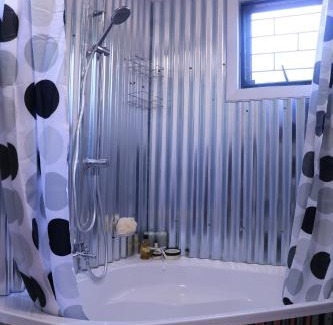 Ditsobotla Apartment | Red Cliff Lodge