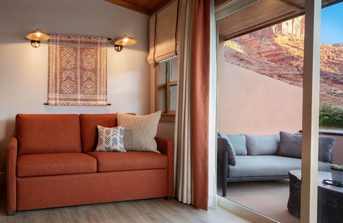 Moab Hotel | Red Cliffs Lodge Moab