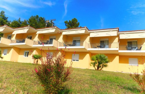 Ormilia House | Red Coral Apartments