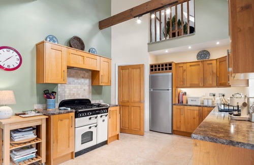 Letterfrack House | Red Deer Cottage - A Hidden Gem