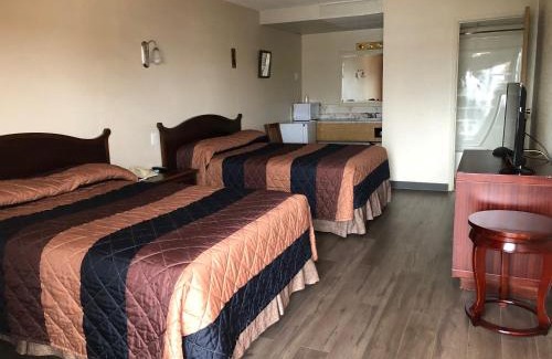 Red Deer Hotel | Red Deer Inn & Suites