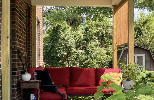 Youngstown House | Red Door Tudor in Historic Newport Glen/Mill Creek Park