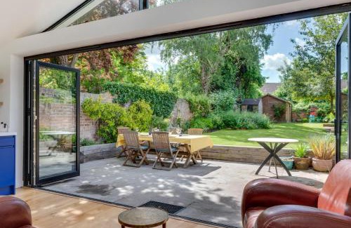 Canterbury House | Red Doors