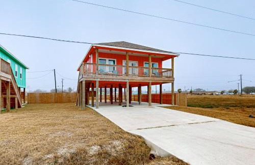 Aransas Pass House | Red Fish, Blue Fish