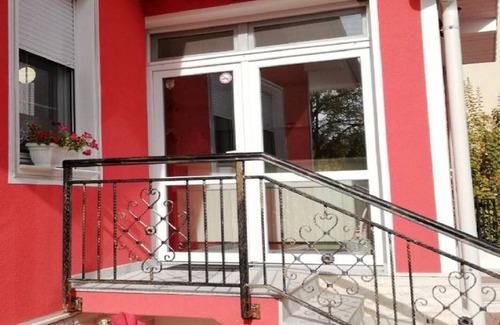 Vranyantsi House | Red House - lux, comfort, relax