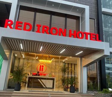 Calbayog Hotel | Red Iron Hotel