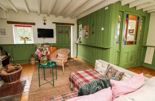 Llandeilo House | Red Kite Lodge