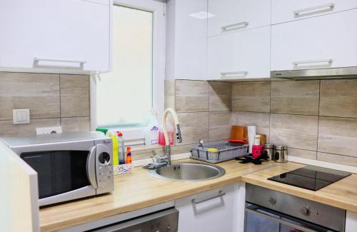 Đeram Apartment | Red Kruz