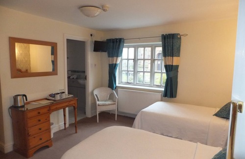 Cotebrook Hotel | Red Lion Inn