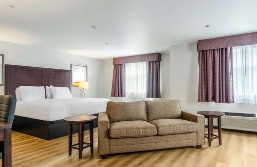 Des Moines Hotel | Red Lion Inn & Suites Des Moines