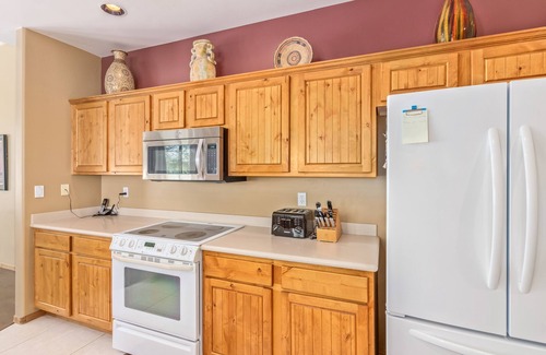 Red Mountain Ranch House | Red Mountain Ranch Country Club Gated Community 2 Kings 1 Queen