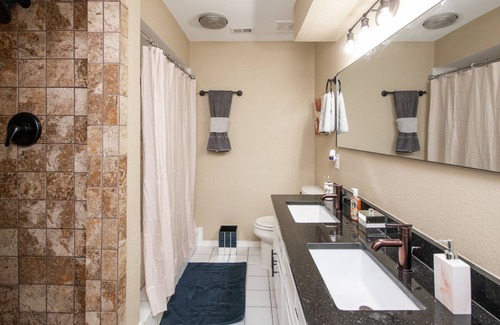 Red Oak House | Red Oak Place