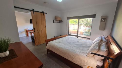 Port Pirie South Apartment | Red Ochre - Large Apartment with Private Courtyard