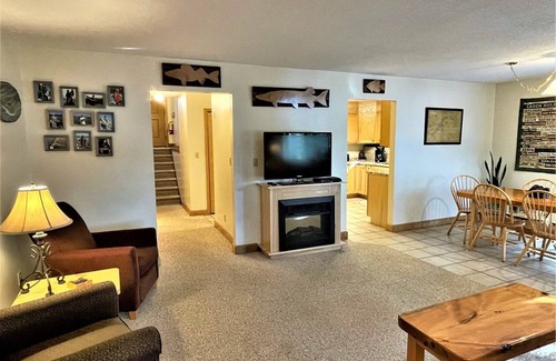 Phillips Condo | Red Pines - Elk Lake Condo #1 | 3 Bedroom, 1.5 Bath