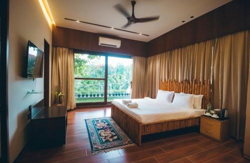 Tezpur Hotel | Red River Bungalow