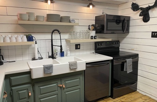 Red River House | Red River Getaway- Ski in/Ski Out, Updated Townhome, Best location, Sleeps 10