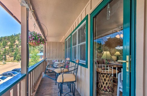 Red River Apartment | Red River Ski Condo on Main St - Mtn View!