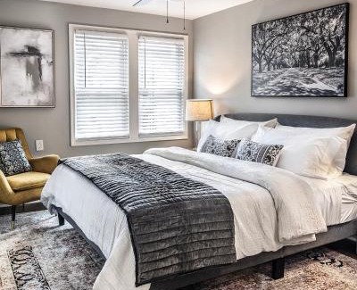 West Town Apartment | Red Robin Rentals - Wicker Park