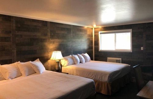 Duchesne Hotel | Red Rock Extended Stay