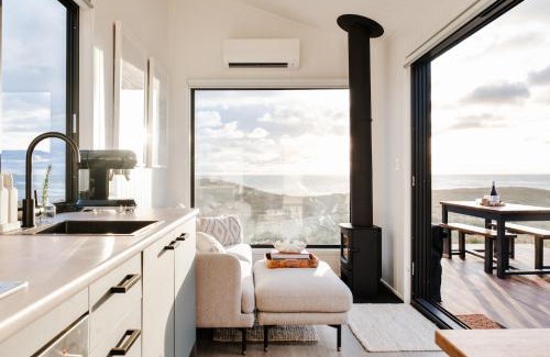 Bungaree House | Red Rock Hut, King Island