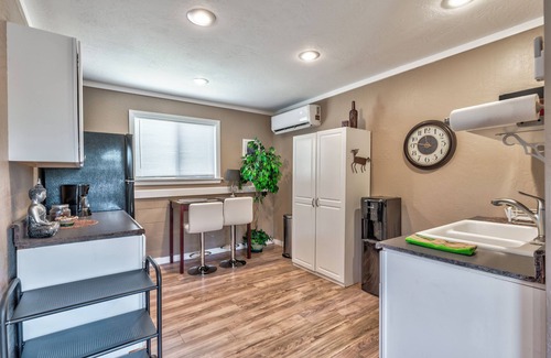 West Sedona House | Red Rocks, HOT TUB, W. Sedona, Walk to trls, 1 bd!