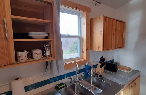 Lunenburg Apartment | Red Roof Bed & Breakfast