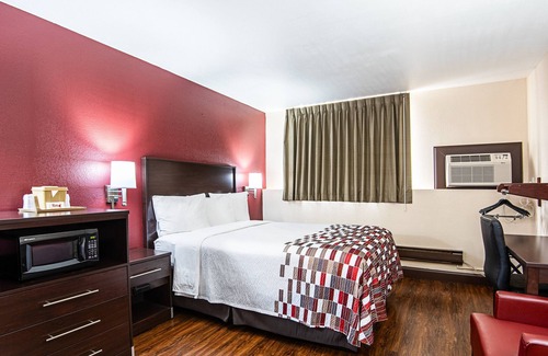 Cameron Hotel | Red Roof Inn Cameron