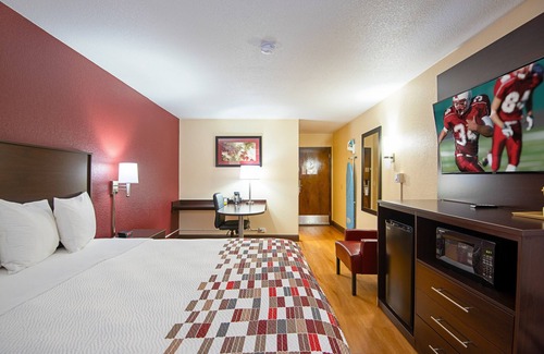 Cameron Hotel | Red Roof Inn Cameron