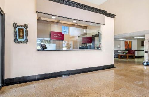 Charlotte Hotel | Red Roof Inn Charlotte - University