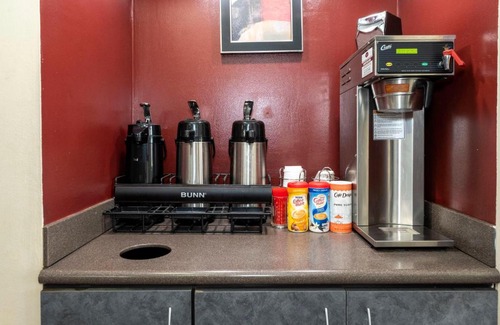 Lansing Hotel | Red Roof Inn Chicago - Lansing