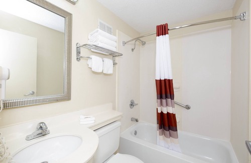 Columbus Hotel | Red Roof Inn Columbus - Ohio State Fairgrounds