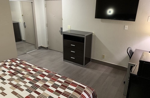 Copiague Hotel | Red Roof Inn Copiague