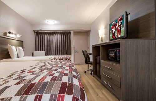 Farmington Hills Hotel | Red Roof Inn Detroit - Farmington Hills