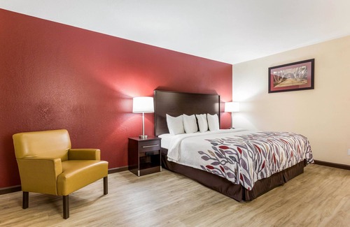 Dry Ridge Hotel | Red Roof Inn Dry Ridge