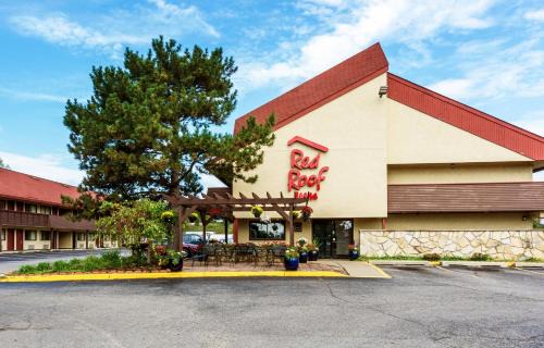 Grand Rapids Hotel | Red Roof Inn Grand Rapids Airport