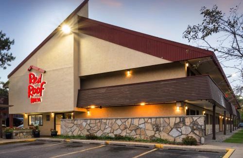 Grand Rapids Hotel | Red Roof Inn Grand Rapids Airport