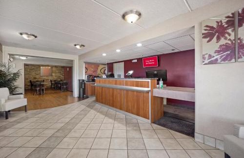 Greensboro Hotel | Red Roof Inn Greensboro Airport