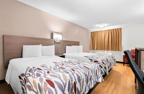Harrisburg Hotel | Red Roof Inn Harrisburg North