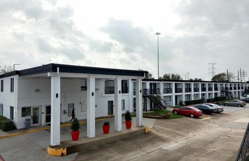 Jersey Village Hotel | Red Roof Inn Houston - Jersey Village