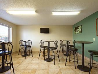 Huntsville Hotel | Red Roof Inn Huntsville, AL