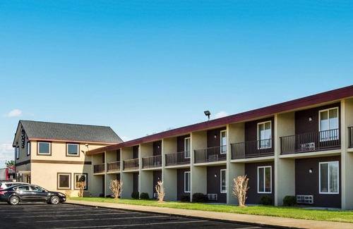Madison Heights Hotel | Red Roof Inn Madison Heights, VA