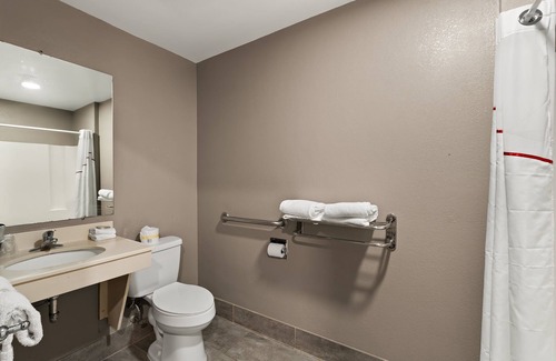Martinsburg Hotel | Red Roof Inn Martinsburg