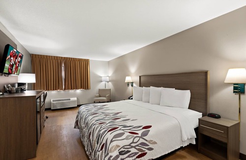 Martinsburg Hotel | Red Roof Inn Martinsburg