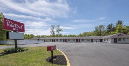 Neptune City Hotel | Red Roof Inn Neptune - Jersey Shore