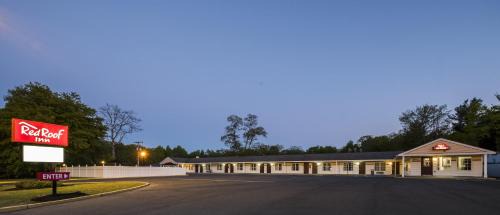 Neptune City Hotel | Red Roof Inn Neptune - Jersey Shore