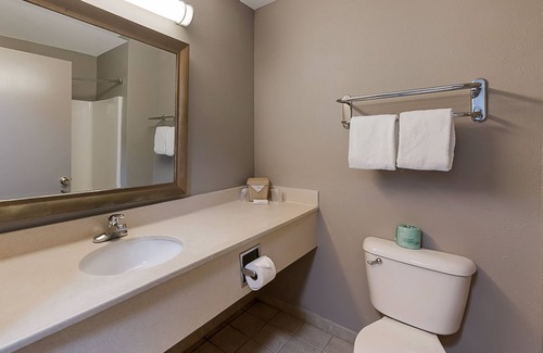 Newport News Hotel | Red Roof Inn Newport News - Yorktown