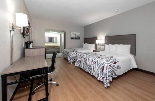 Petersburg Hotel | Red Roof Inn Petersburg - Fort Lee